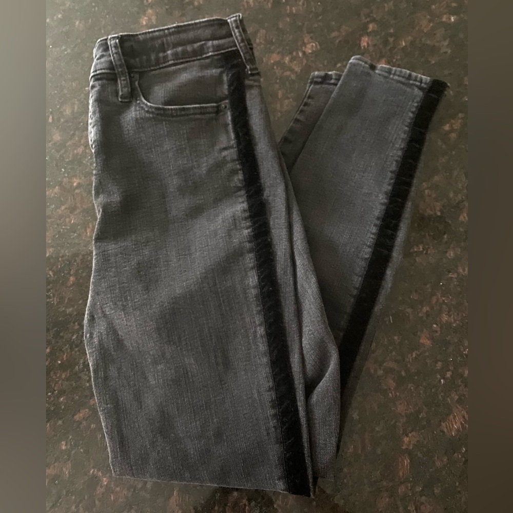 Black tuxedo jeans size 29